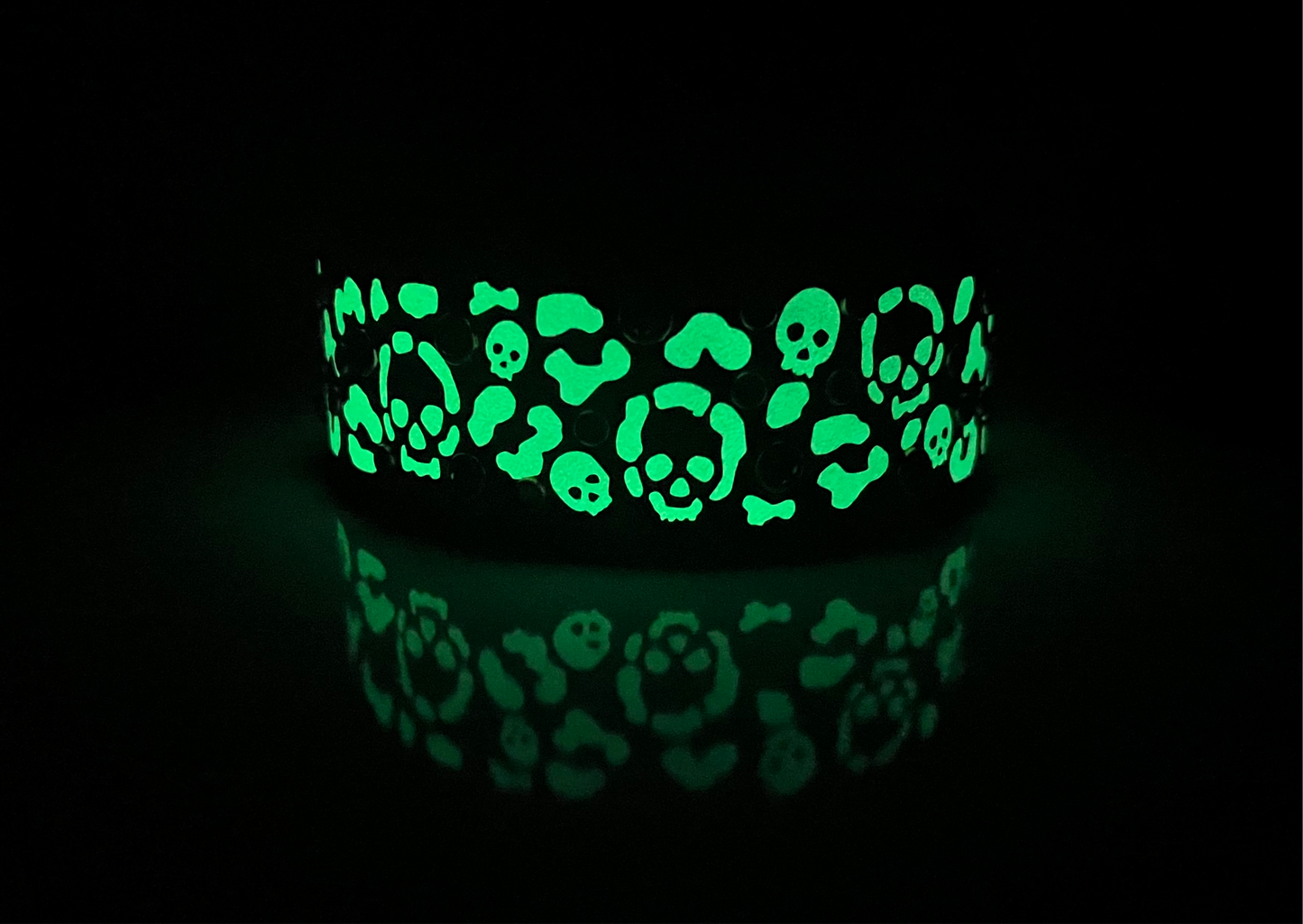 Leopard Skulls 1.5” Wide Dog Collar (Glow in the Dark)